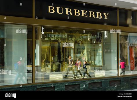 burberry stock θεσσαλονικη|Burberry group plc.